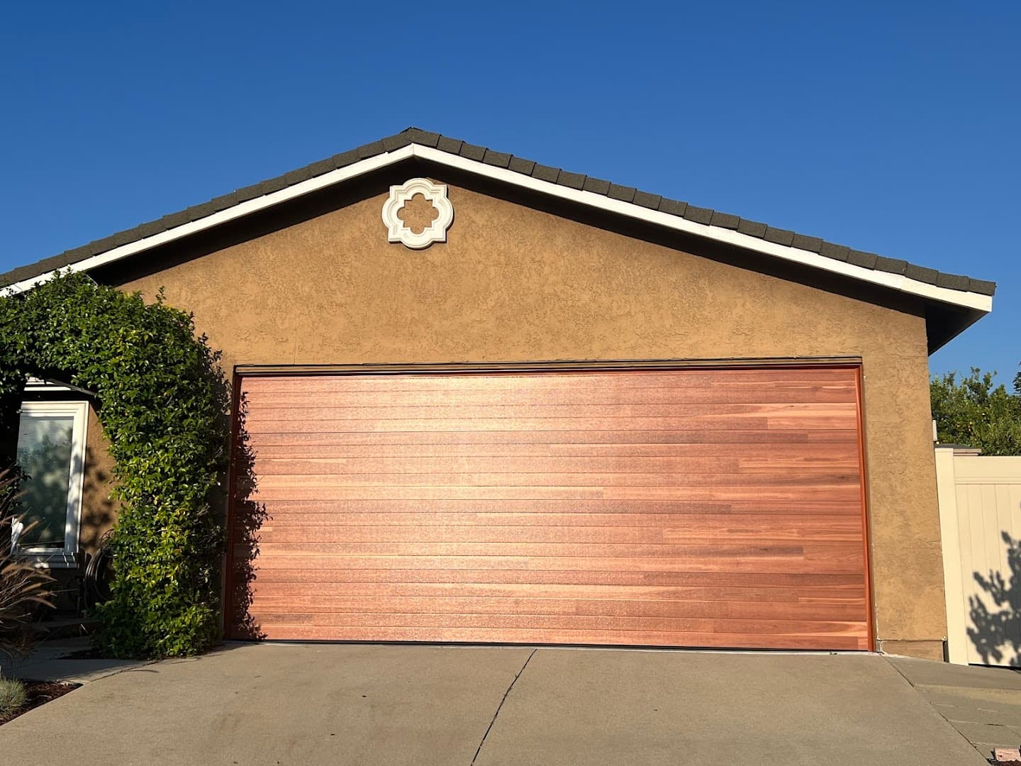 CALIBER GARAGE DOORS image 3