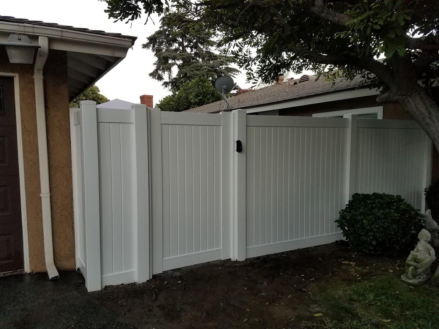 LA Fence Craft image 3