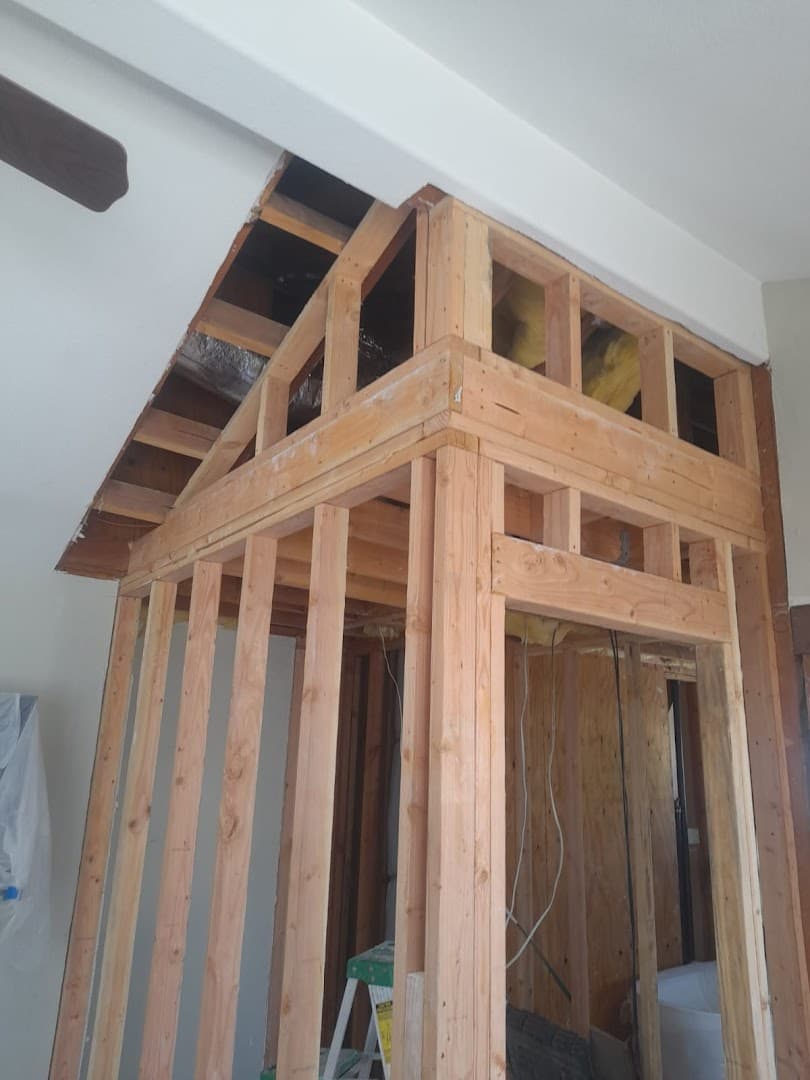 J&I Home Design image 3