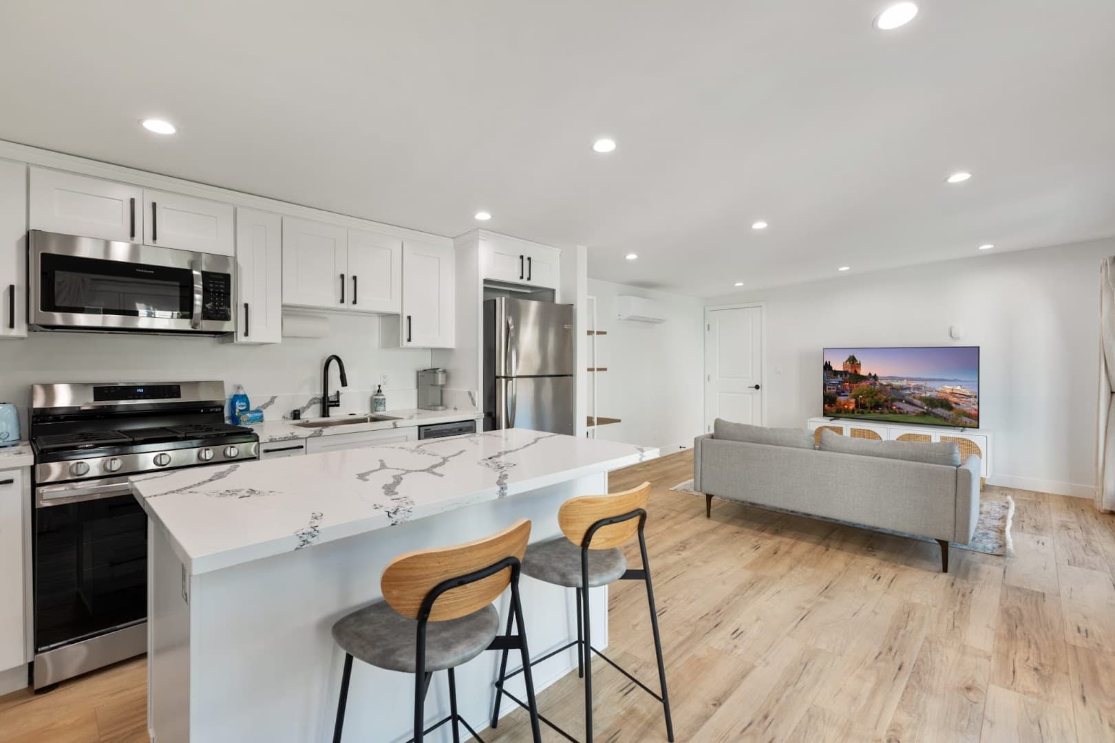 Golden Empire image 3